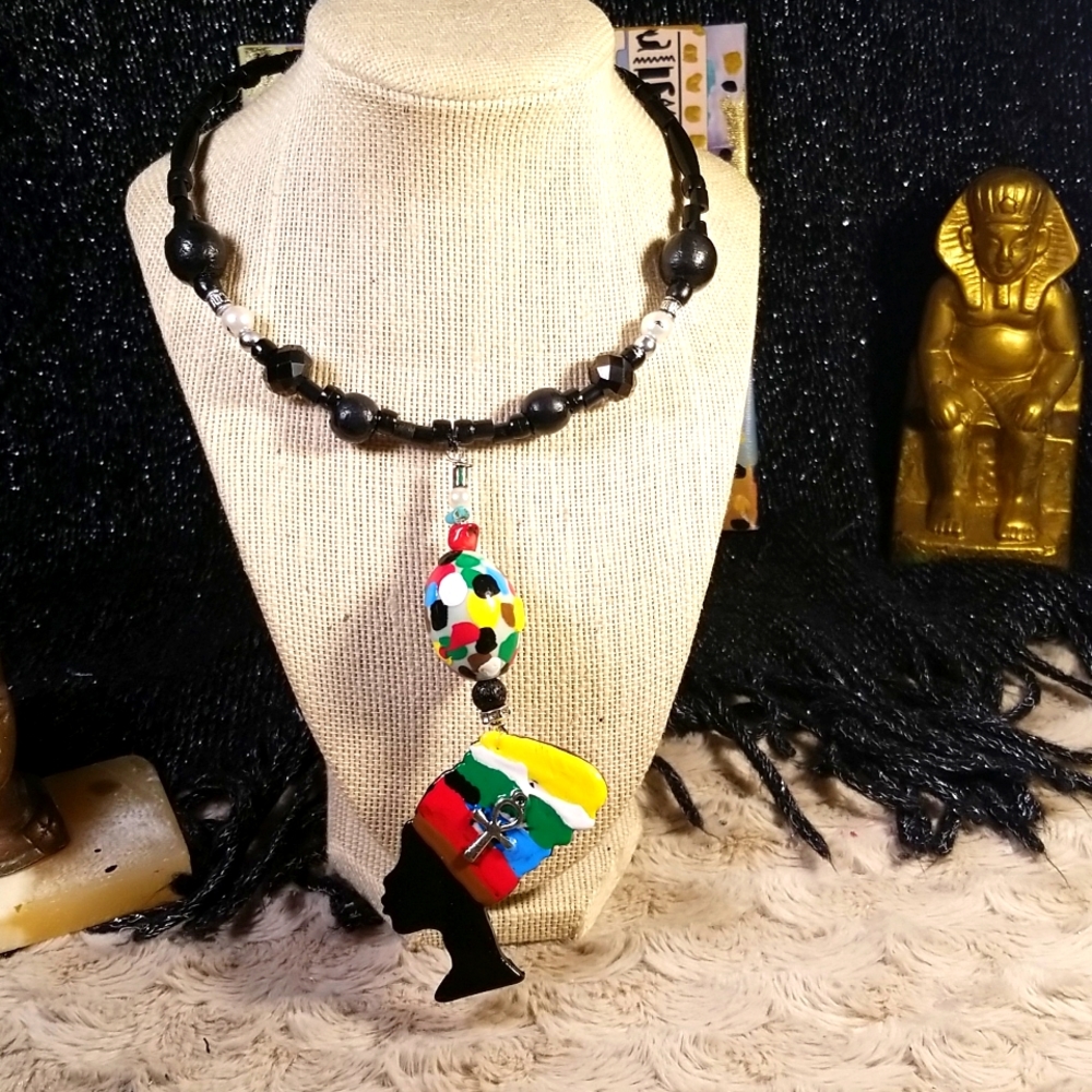 African queen wood memory wire beaded choker